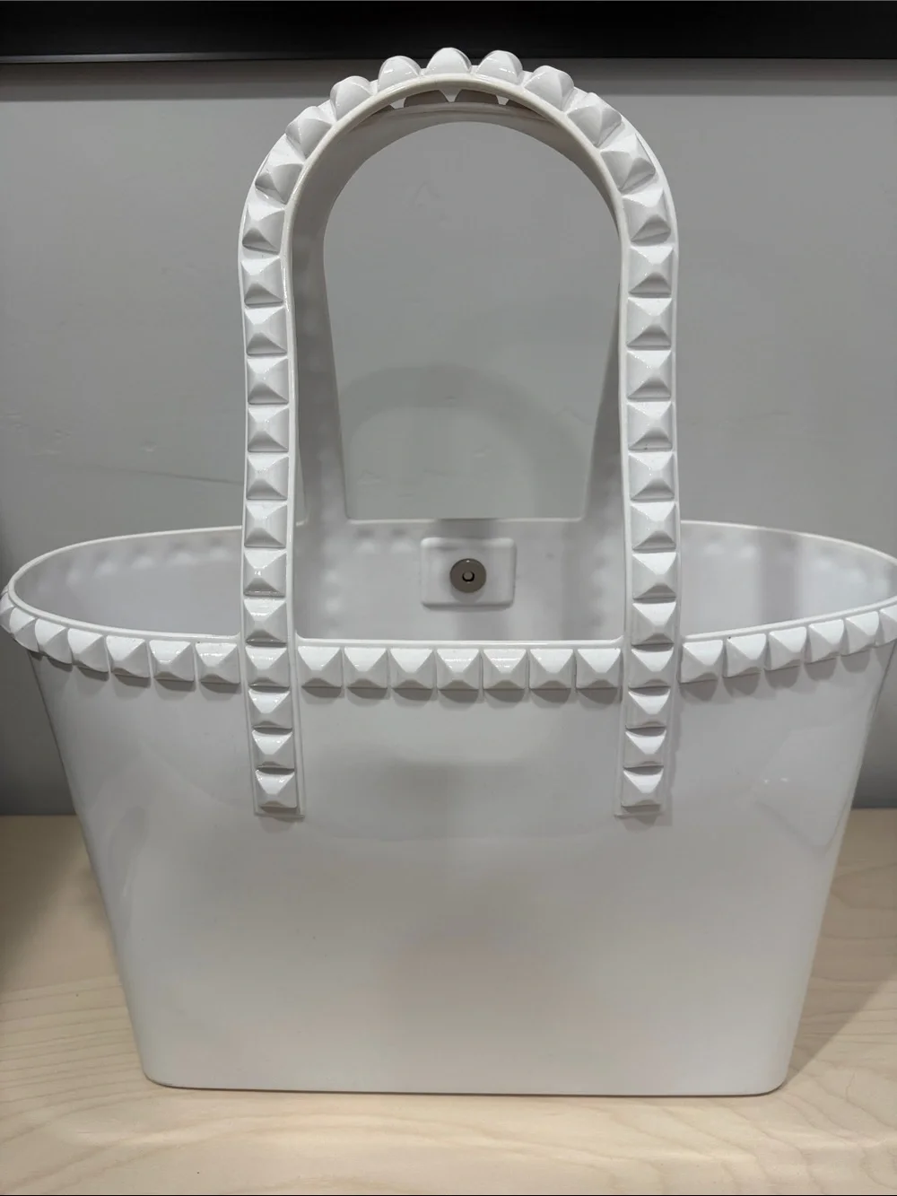 Carmen Sol Seba Mid Tote Jumbo Pyramid & Nora clutch